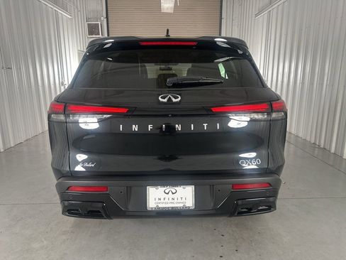 Certified 2023 INFINITI QX60 Luxe image 6