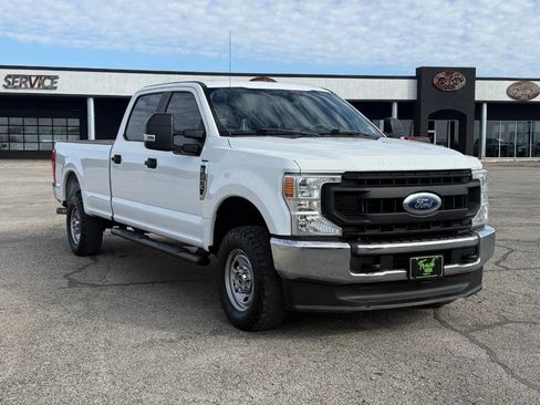 Used 2020 Ford F250 XL w/ Power Equipment Group image 3