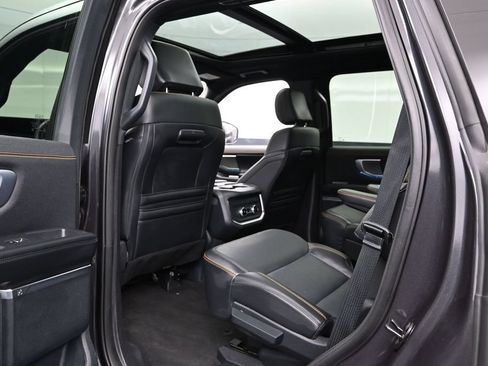 Certified 2025 Ford Expedition Tremor AWD/4WD image 15