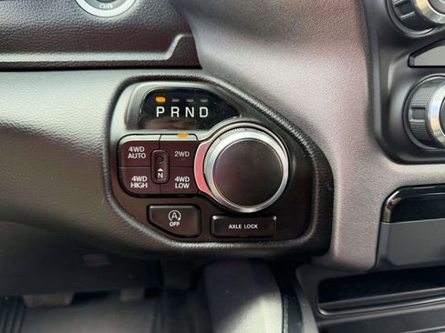 Used 2023 RAM 1500 Big Horn image 25