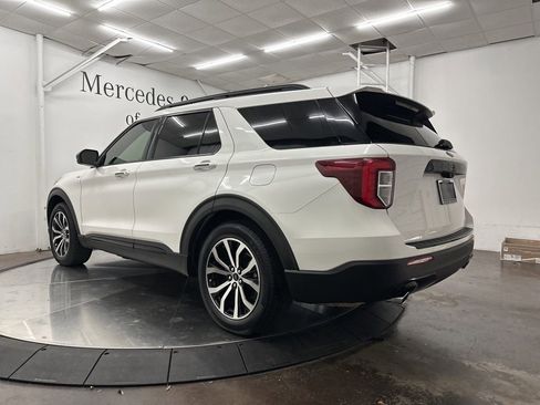 Used 2022 Ford Explorer ST-Line RWD image 5