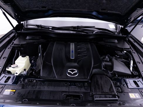 Certified 2025 MAZDA CX-90 Plug-In Hybrid w/ Preferred AWD/4WD image 3