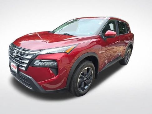 Used 2024 Nissan Rogue SV w/ SV Premium Package AWD/4WD image 8