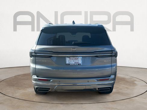 New 2026 Buick Enclave Avenir w/ Super Cruise Package image 9