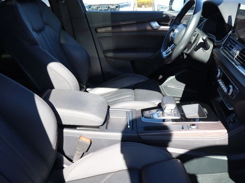 Used 2022 Audi Q5 2.0T Premium Plus w/ Premium Plus Package image 13