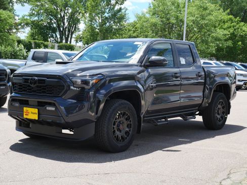 New 2026 Toyota Tacoma TRD Sport AWD/4WD image 4