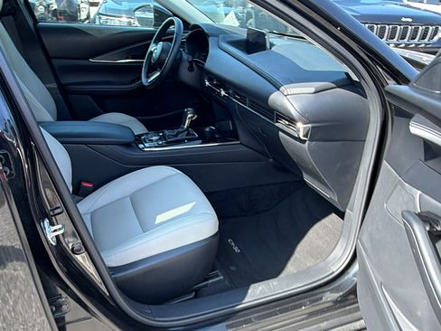 Used 2025 MAZDA CX-30 AWD 2.5 S w/ Preferred Package image 20