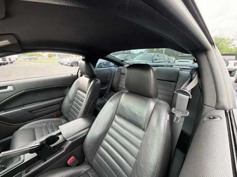 Used 2008 Ford Mustang GT RWD image 9