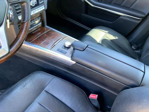 Used 2014 Mercedes-Benz E 350 E 350 Luxury image 17