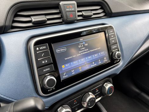 Used 2025 Nissan Versa SV FWD image 20