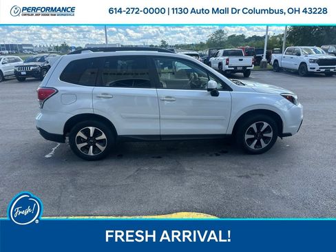 Used 2018 Subaru Forester 2.5i Premium AWD/4WD image 3