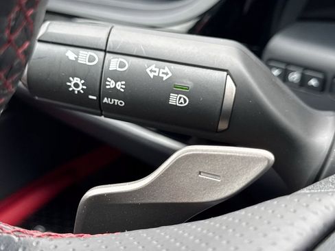 Used 2025 Lexus ES 350 F Sport image 16