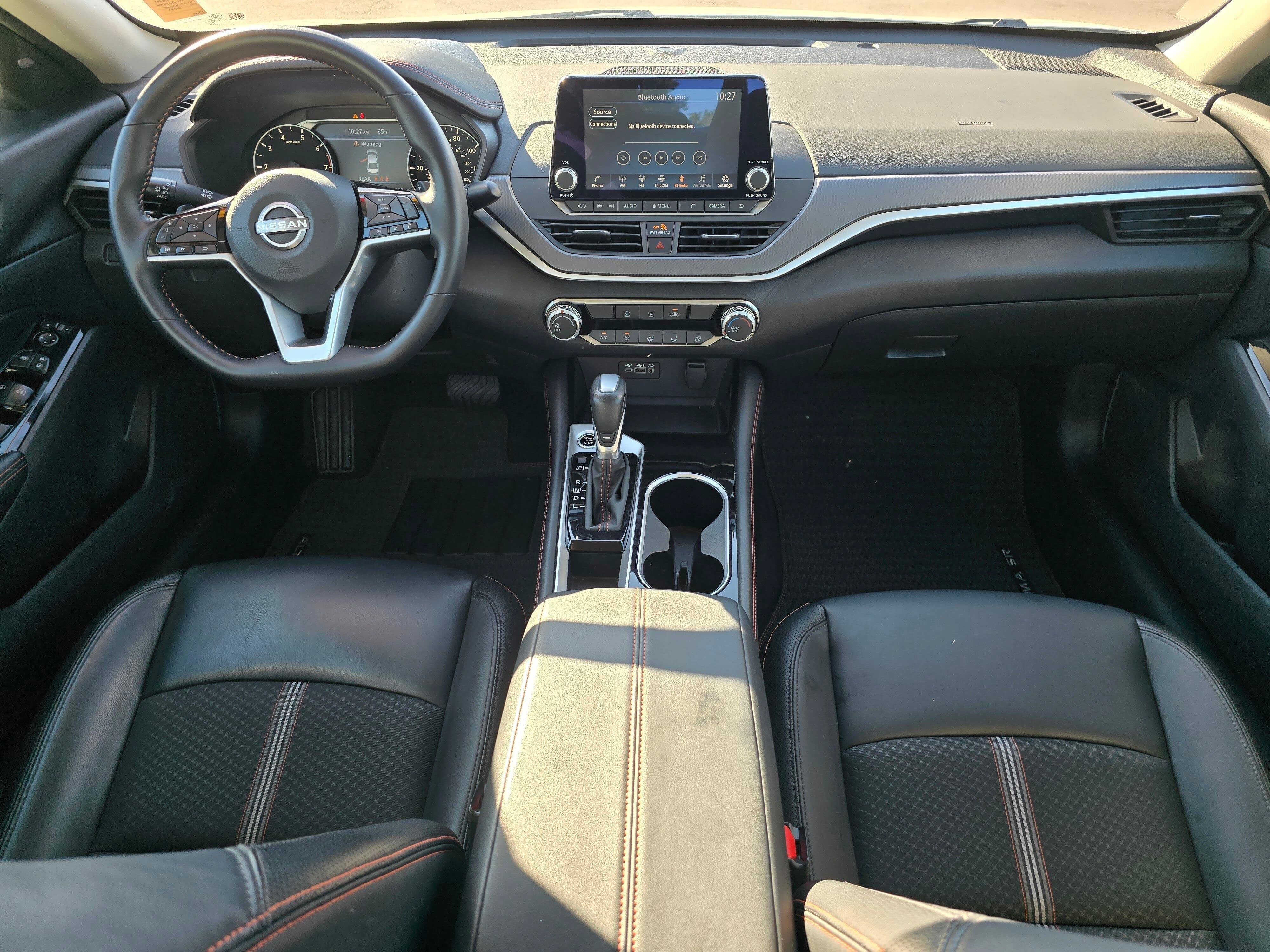 Used 2025 Nissan Altima 2.5 SR FWD image 15