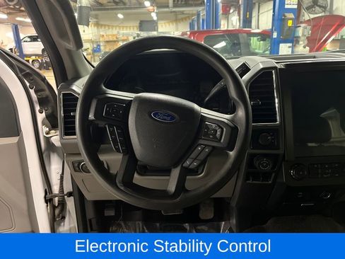 Used 2016 Ford F150 XLT w/ Trailer Tow Package image 16