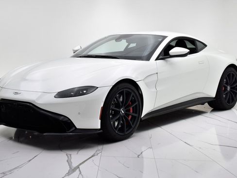 Used 2020 Aston Martin V8 Vantage Coupe RWD image 1