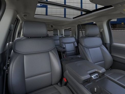 New 2026 Ford Expedition Active AWD/4WD image 10
