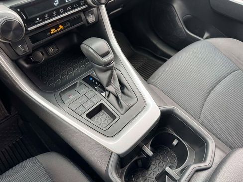 Used 2023 Toyota RAV4 LE image 29