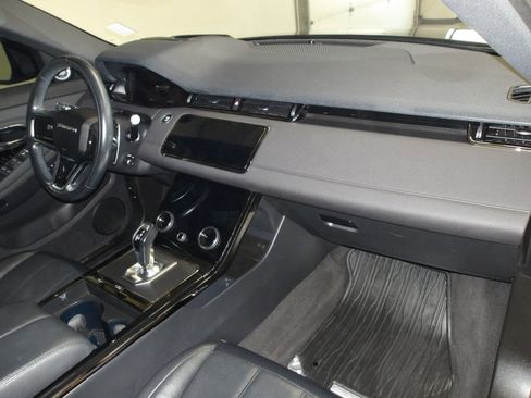 Used 2021 Land Rover Range Rover Evoque R-Dynamic S AWD/4WD image 16