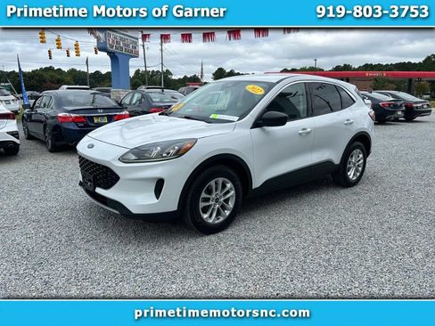 Used 2022 Ford Escape SE w/ Convenience Package AWD/4WD image 1