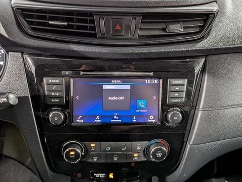 Used 2019 Nissan Rogue S w/ Special Edition Package image 41