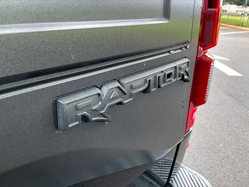 Used 2018 Ford F150 Raptor w/ Equipment Group 802A Luxury image 34