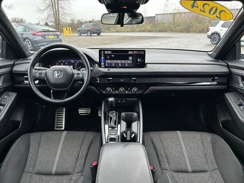 Used 2024 Honda Accord Sport image 14