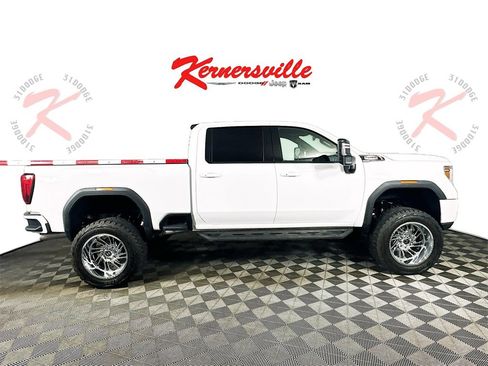 Used 2022 GMC Sierra 2500 AT4 w/ Gooseneck/5TH Wheel Package image 8