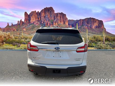 Used 2022 Subaru Ascent Limited w/ Technology Package AWD/4WD image 7