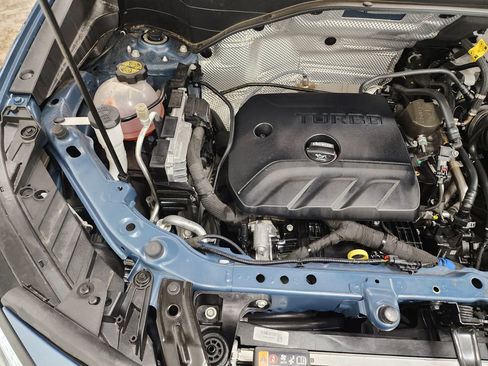 Used 2024 Buick Encore GX Avenir w/ Avenir Convenience Package image 40