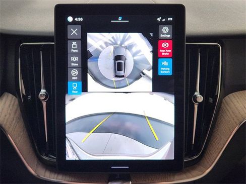 New 2026 Volvo XC60 B5 Plus w/ Protection Package Premier image 18