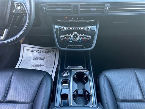 Used 2021 Lincoln Corsair AWD w/ Equipment Group 101A image 11