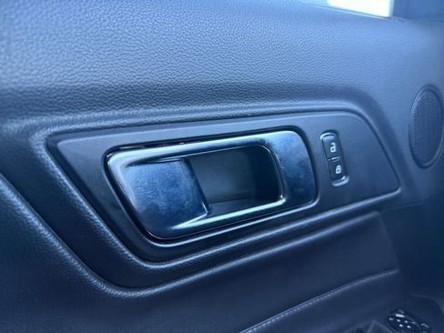 Used 2023 Ford Mustang Premium image 21