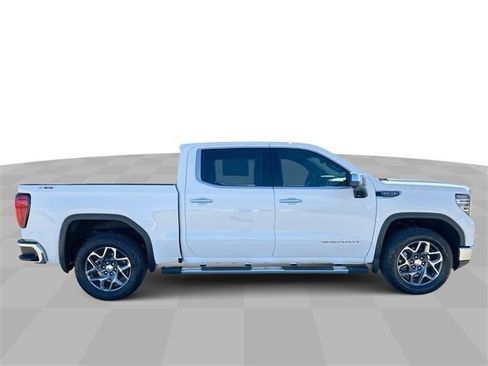 New 2026 GMC Sierra 1500 SLT w/ SLT Premium Plus Package image 9
