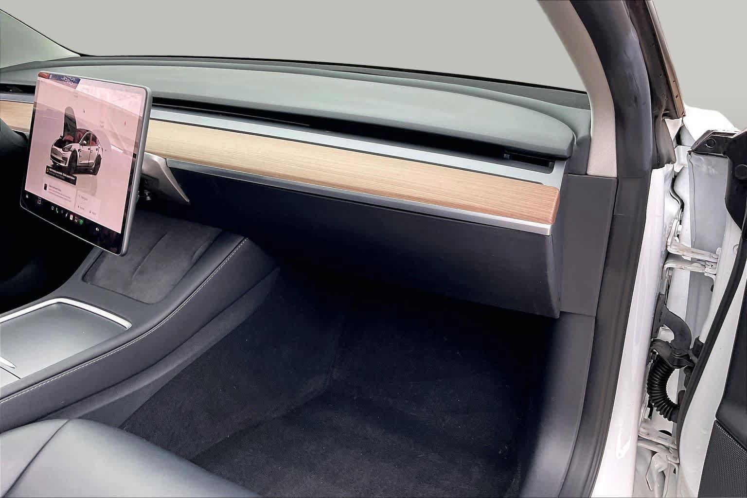Used 2023 Tesla Model 3 Standard Range RWD image 15