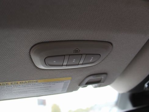 Used 2022 Jeep Grand Cherokee L Limited image 27