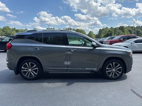 Used 2018 GMC Terrain Denali w/ Advanced Safety Package image 6