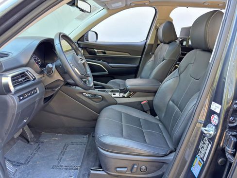 Used 2022 Kia Telluride EX w/ EX Premium Package AWD/4WD image 17