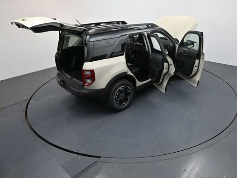 New 2025 Ford Bronco Sport Outer Banks image 35