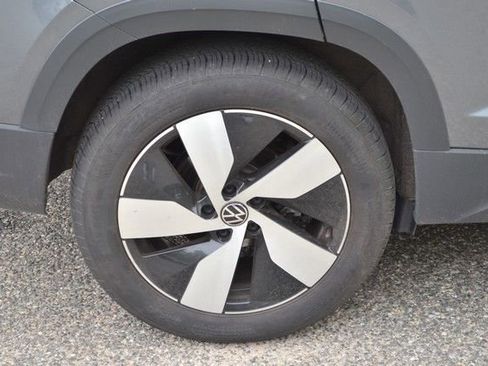 Used 2025 Volkswagen Taos S AWD/4WD image 11