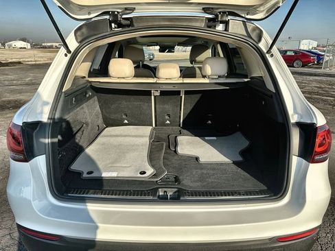 Used 2022 Mercedes-Benz GLC 300 4MATIC image 27