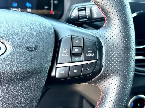 Used 2025 Ford Escape ST-Line AWD/4WD image 18