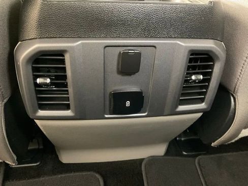 Certified 2018 Ford F150 XLT image 17