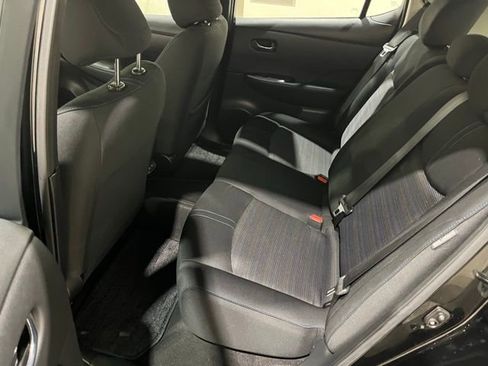 Used 2022 Nissan Leaf S image 20