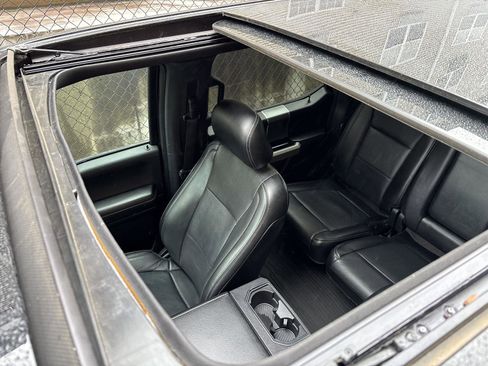 Used 2017 Ford F150 Lariat image 30