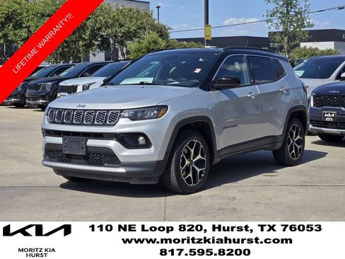 Used 2025 Jeep Compass Limited AWD/4WD image 2