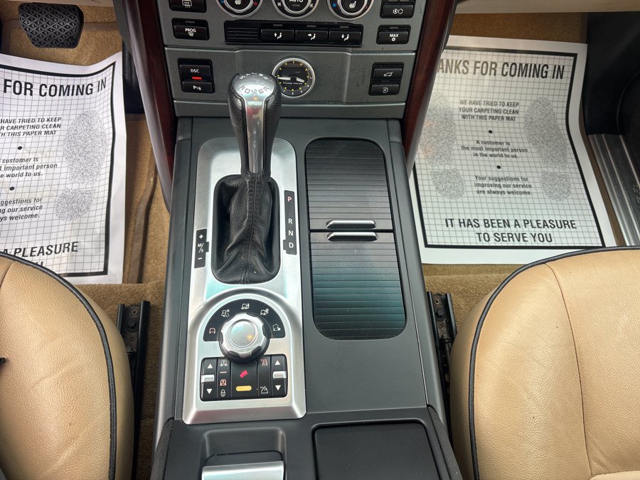 Used 2008 Land Rover Range Rover HSE AWD/4WD image 22