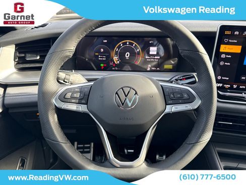 New 2026 Volkswagen Tiguan SE R-Line image 14