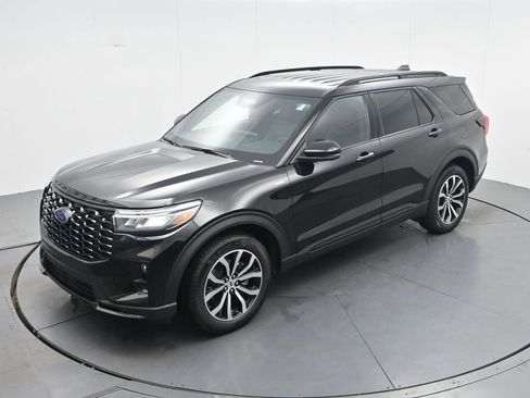 New 2026 Ford Explorer ST-Line RWD image 23