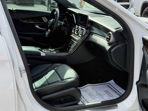 Used 2020 Mercedes-Benz C 300 Sedan image 15