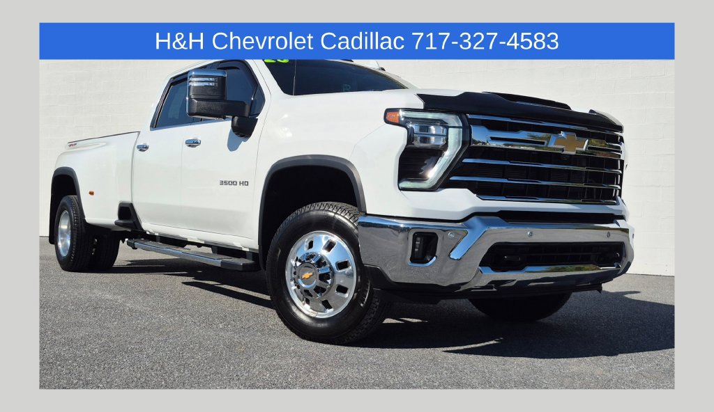 Used 2025 Chevrolet Silverado 3500 LTZ w/ LTZ Plus Package AWD/4WD image 1